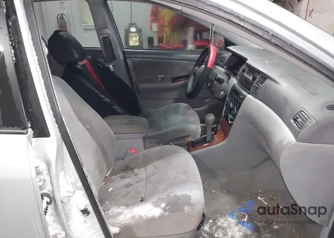 2005 Toyota Corolla Le z USA, uszkodzony, nr VIN 2T1BR32E95C552392